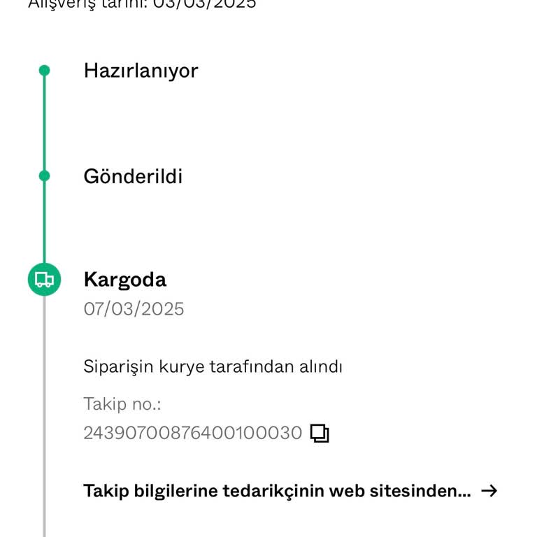 Kargo Aktarım Merkezinde Bekleyen Ürün Ve Ulaşılamayan Müşteri Hizmetleri