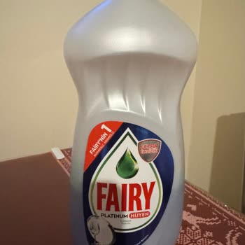 Fairy Platinum Bulaşık Deterjanı Ellerimi Mahvetti