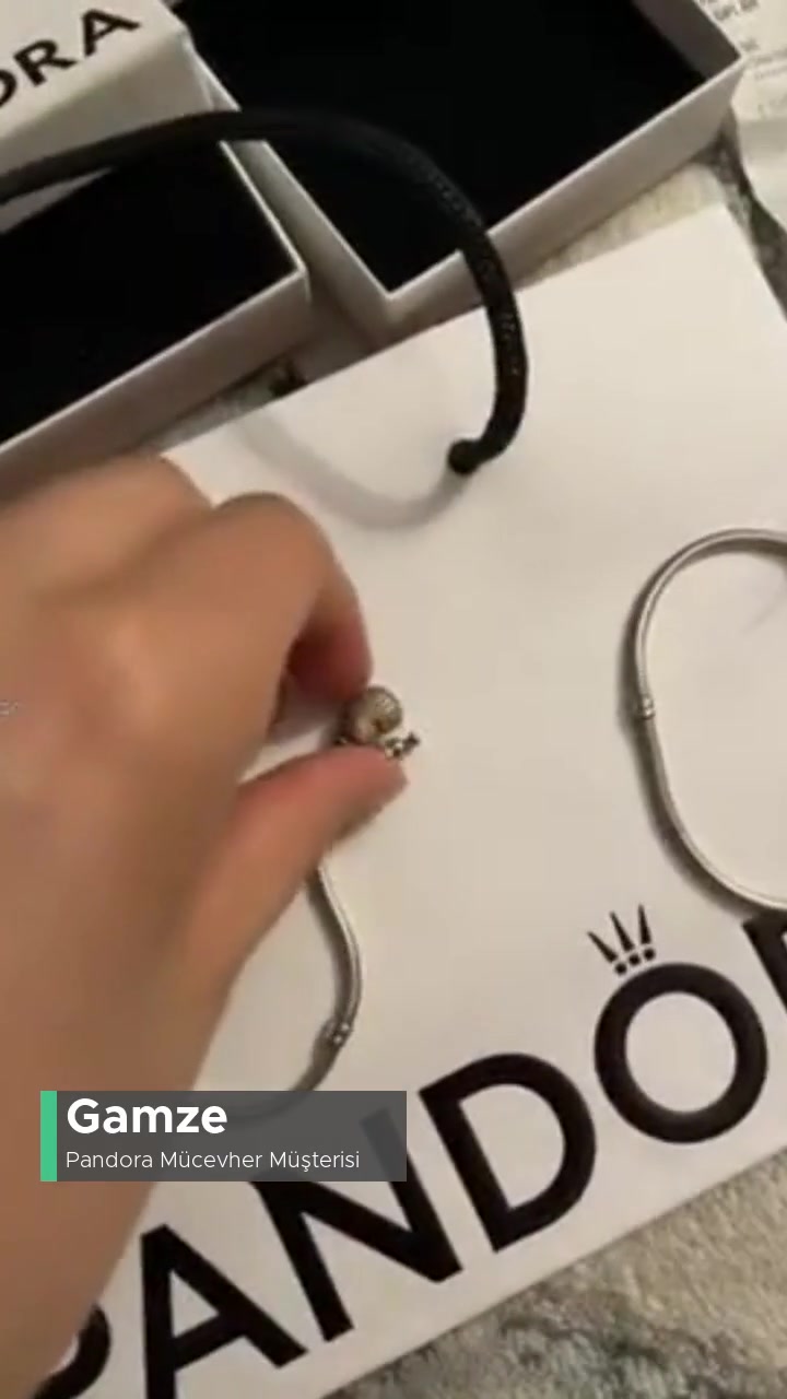 Kendiliğinden Gevşeyip Düşen Pandora Bileklik Ve Kararan Pandora videonun kapak resmi