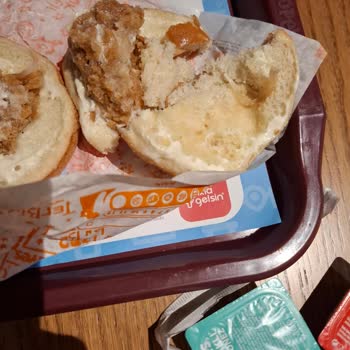 Ankara Sincan Popeyes: Yavaş Servis ve Eksik Ürünler