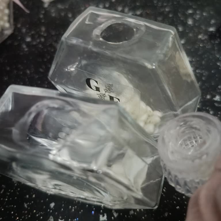 Özel Günümde Kalitesiz Cam Şişelerle Mağdur Oldum