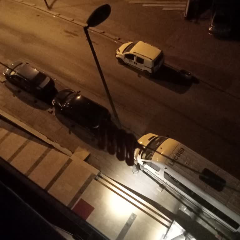 Sokak Lambası Arızası: Başvurulara Rağmen Çözüm Yok!