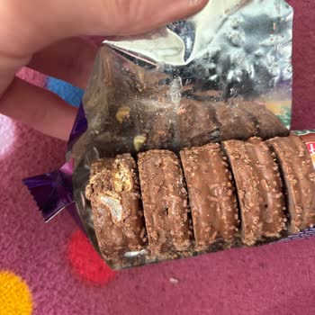 Ülker Bisküviden Kurt Çıkması: Denetimsizlik Ve Sağlık Tehlikesi!