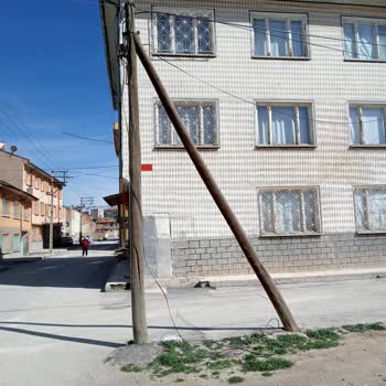 Şehrin Ortasında İnternetsiz Kalan Aile: Türk Telekom'un Vurdumduymazlığı
