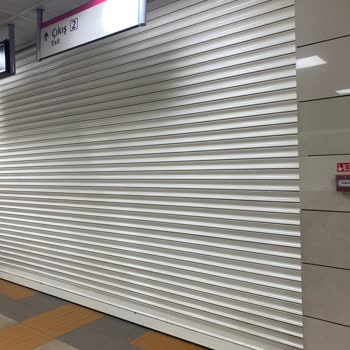 M4 Metro Hattında Yetersiz Bilgilendirme Ve Kapalı Çıkış Sorunu