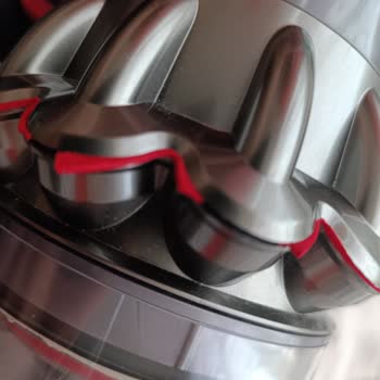 Yeni Alınan Dyson Ürünün Kauçuk Sorunu Ve Müşteri Hizmetleri Hayal Kırıklığı