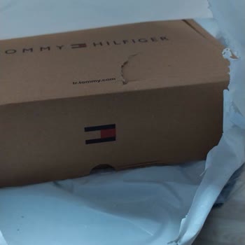 Özensiz Paketleme Ve Hayal Kırıklığı