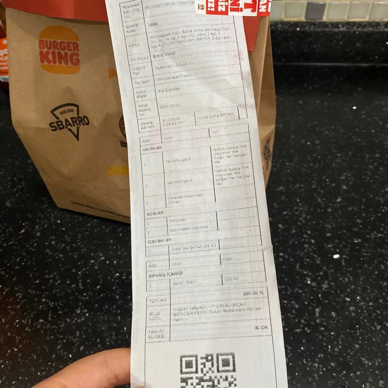 Gergin Kurye Ve Ticket Kartla Ödeme Sorunu