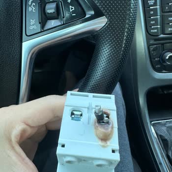 Günsan Kaçak Akım Rölesi Yangın Tehlikesi Yarattı