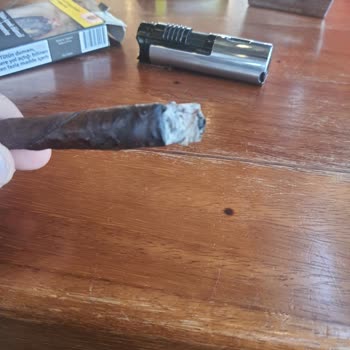 Beklentileri Karşılamayan Ürün Ve İletişim Eksikliği: Hayal Kırıklığı Yaratan Puro Deneyimi