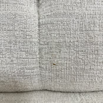 Koltuk Takımı Tüylenme Ve Yırtık Sorunu: Satış Sonrası Hayal Kırıklığı