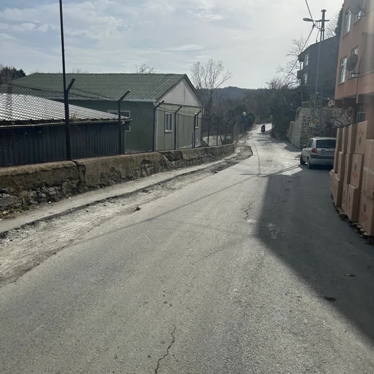 Kazı Çalışması Sonrası Yollar Çukur İçinde Kaldı