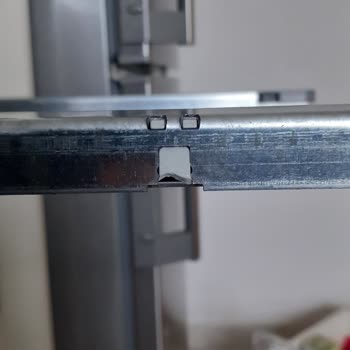 Çekmecenin Diş Sorunu: Acil Çözüm Arayışı