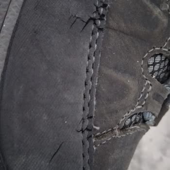 Keen Botlarda Dikiş Problemi Ve Uzun İnceleme Süreci