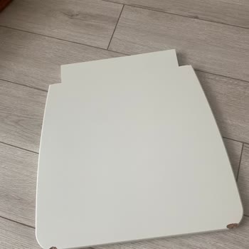 IKEA'dan Kırık Sandalyeler Ve İade Sorunu