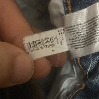 DeFacto Sold Me Poor Quality Jeans That Fell Apart in 4 Months and Blamed Me