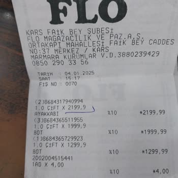 Aldığım Botun Kalitesizliği Ve İlgisiz Müşteri Hizmeti