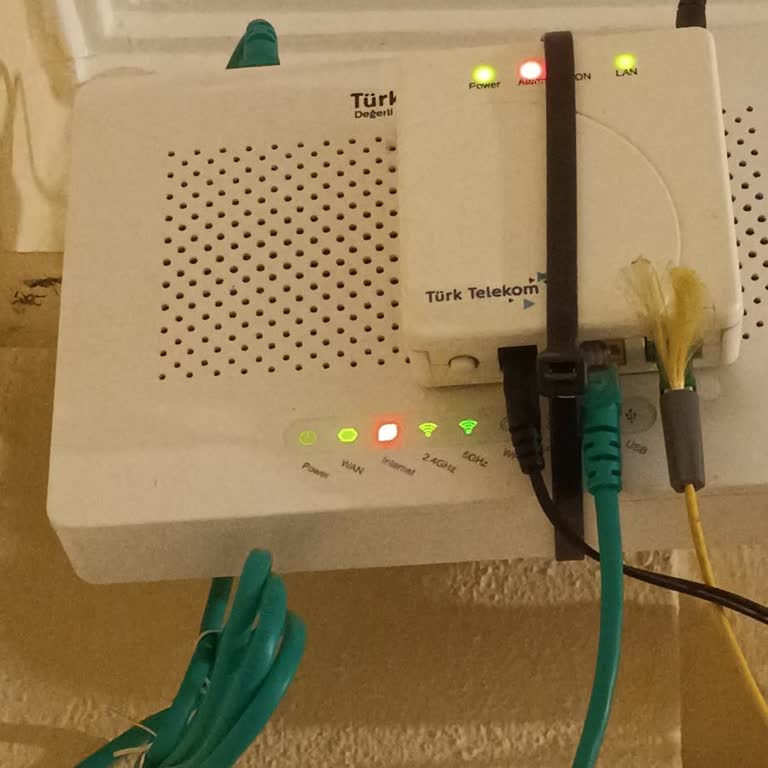 TurkNet'ten Süregelen İnternet Kesintisi Mağduriyeti