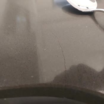 Belenco Mutfak Tezgahı: Beklenmedik Çatlaklar Güvenimizi Sarsıyor