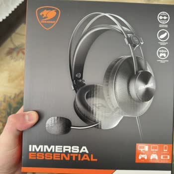 Hasarlı Kulaklık Ve Suçlamalar