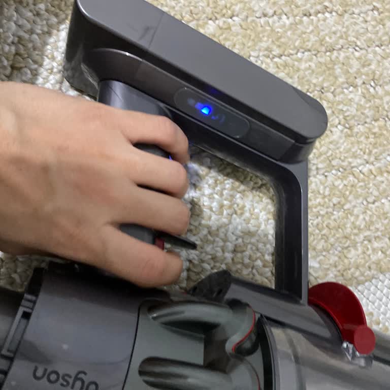 Dyson V10 Filtre Sorunu: Sürekli Yanıp Sönen Işık