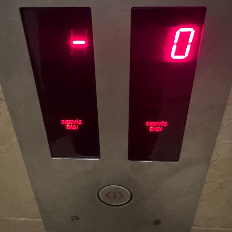 Patara Sitesi'nden Sürekli Asansör Arızası Yaşanıyor