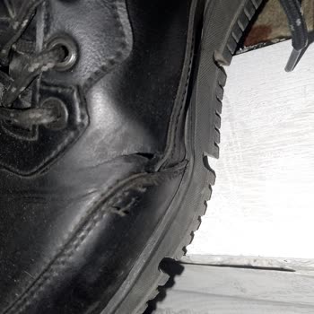 FLO Ayakkabı Kinetix Botların Dayanıklılığı Hayal Kırıklığı