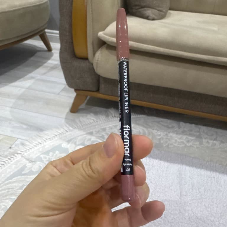 Flormar Kalıcı Olmayan Dudak Kalemi Hayal Kırıklığı
