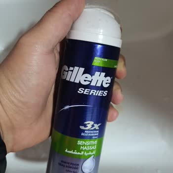 Gillette Tıraş Köpüğü Kullanımında Paslı Su Sorunu