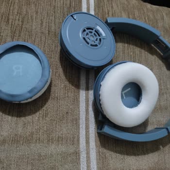 Philips Kulaklıkta Soyulan Pedler Ve Çözüm Arayışları