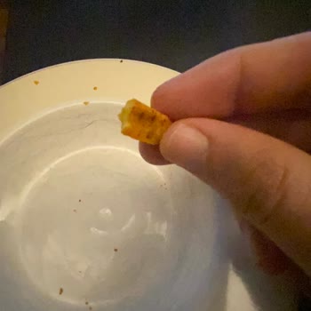 Patos Cips Paketinden Çıkan Şaşırtıcı Madde