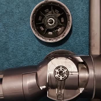 Dyson Süpürge İle Yaşanan Sorunlar Ve Çözüm Arayışı