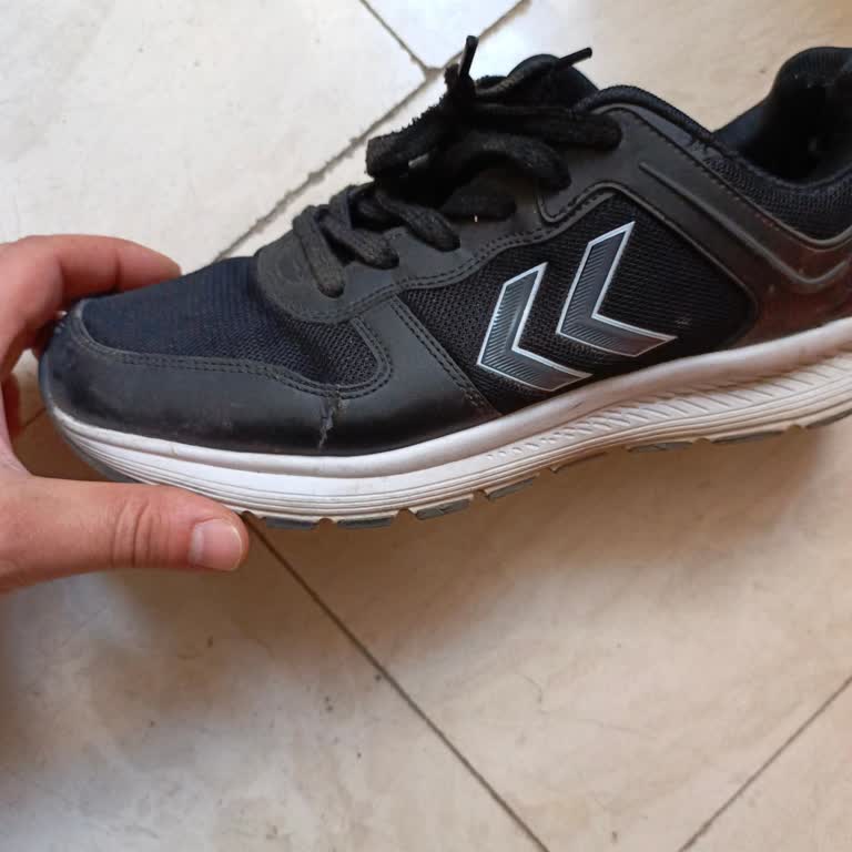 Hummel Ayakkabılarımın Erken Çatlaması Ve Garanti Sorunu