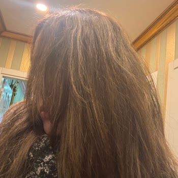 Güven Sarsan Kuaför Deneyimi: Kötü Kesim Ve İlgisizlik