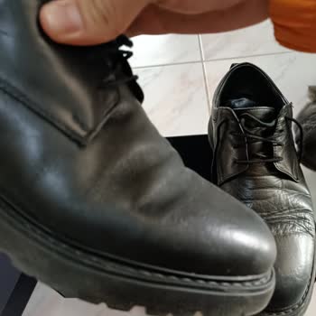 Ayakkabıda Erken Kırışma Ve Yetersiz Müşteri Hizmetleri