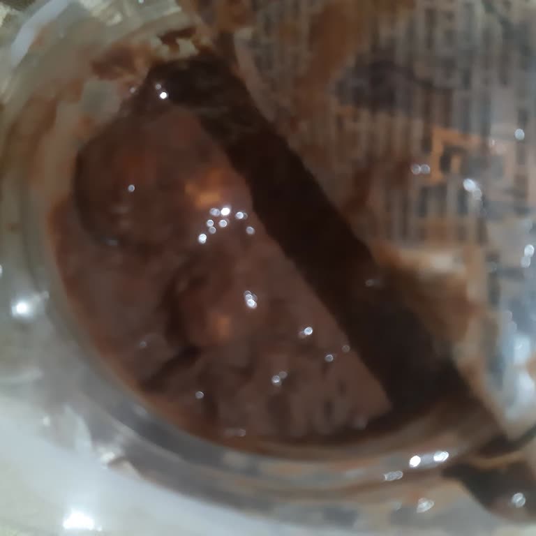 BİM Bozuk Tatlı Deneyimi Ve Sağlık Sorunu!