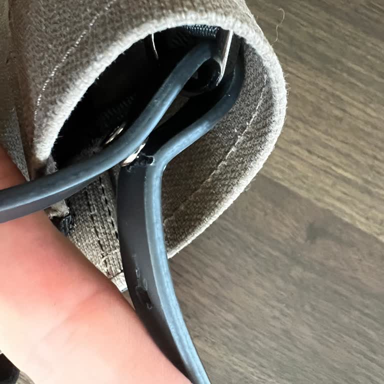 Bonheur Bag'den Aldığım Ürünün Sapı Hemen Deforme Oldu