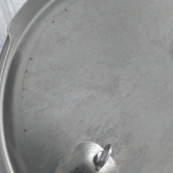 Fissler Düdüklü Tencere İlk Kullanımda Pas Lekeleri Oluşturdu