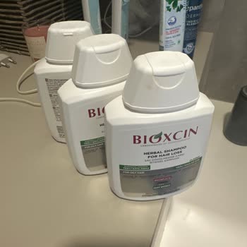 Yanlış Şampuan Seçimi Saç Derimde Kaşıntıya Sebep Oldu