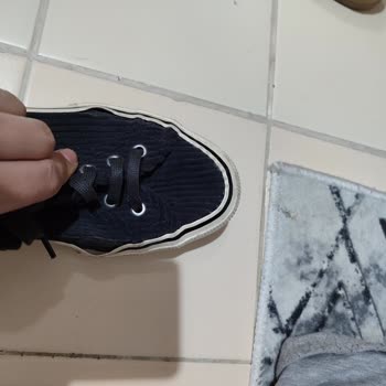 Ayakkabıda Sürekli Açılma Ve Müşteri Hizmetleri Sorunu