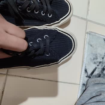 Ayakkabıda Sürekli Açılma Ve Müşteri Hizmetleri Sorunu