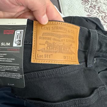 Levi's Yanlış Ürün Ve İndirim Sorunu