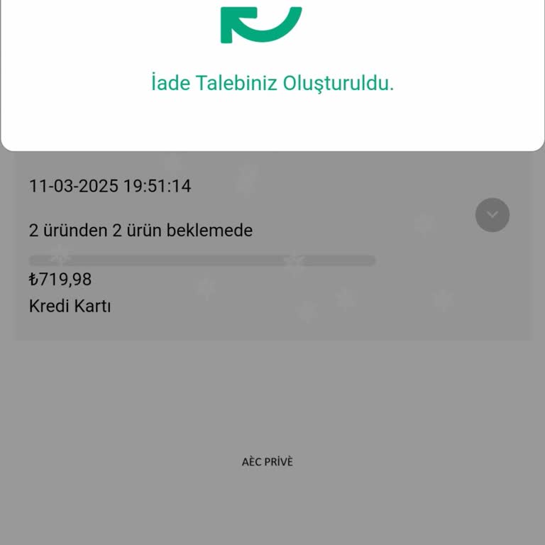İade Edilmeyen Ücret Ve Ulaşılamayan Müşteri Hizmetleri