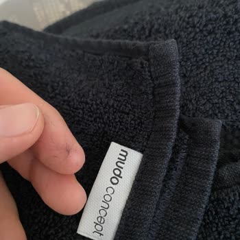 Mudo Concept Havlularında Tüylenme Sorunu Ve İlgisiz Hizmet