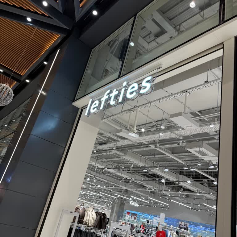 Lefties, problema con servicio al cliente y política de cambios