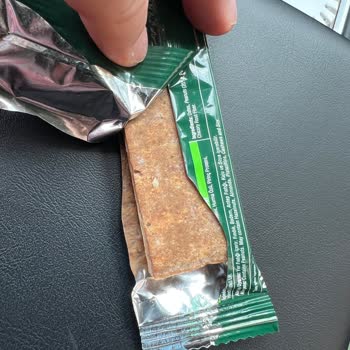 Küflü Protein Bar Ve İlgisiz Müşteri Hizmetleri