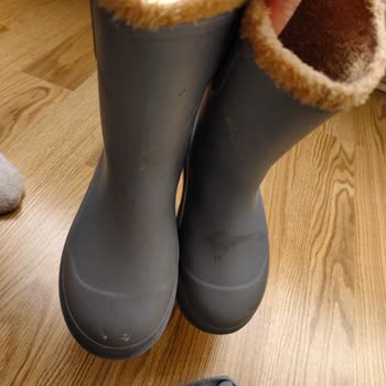 İgor Marka Çizme Su Alıyor Ve İade Reddediliyor