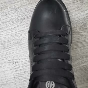 Ayakkabının Cırk Cırk Sesi Ve Elle Shoes'un İlgisizliği