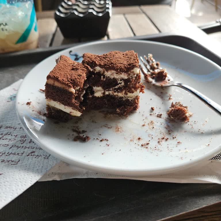 Bayat Tiramisu İle Hayal Kırıklığı