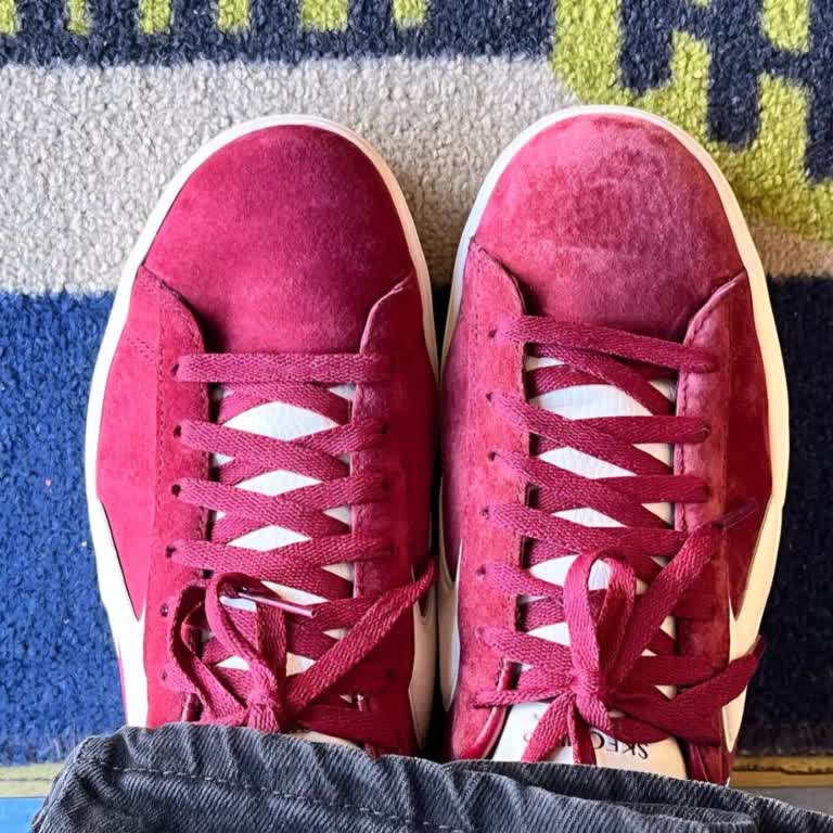 Renk Sorunu Ve Müşteri Suçlamasıyla Skechers Macerası